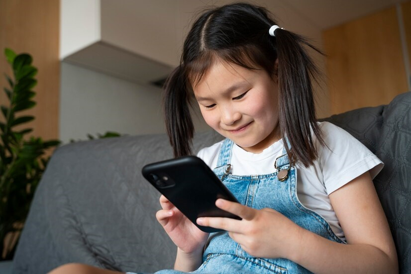 Strategies for Preventing Children from Being Addicted to Cell Phones