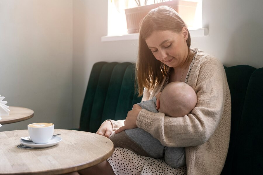 Tips Memberikan ASI Eksklusif