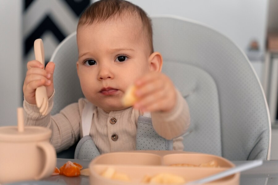 Cara Membedakan Bayi GTM atau Picky Eater