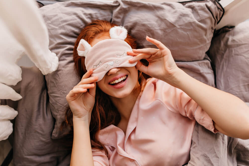 The Benefits of Sleeping with an Eye Mask