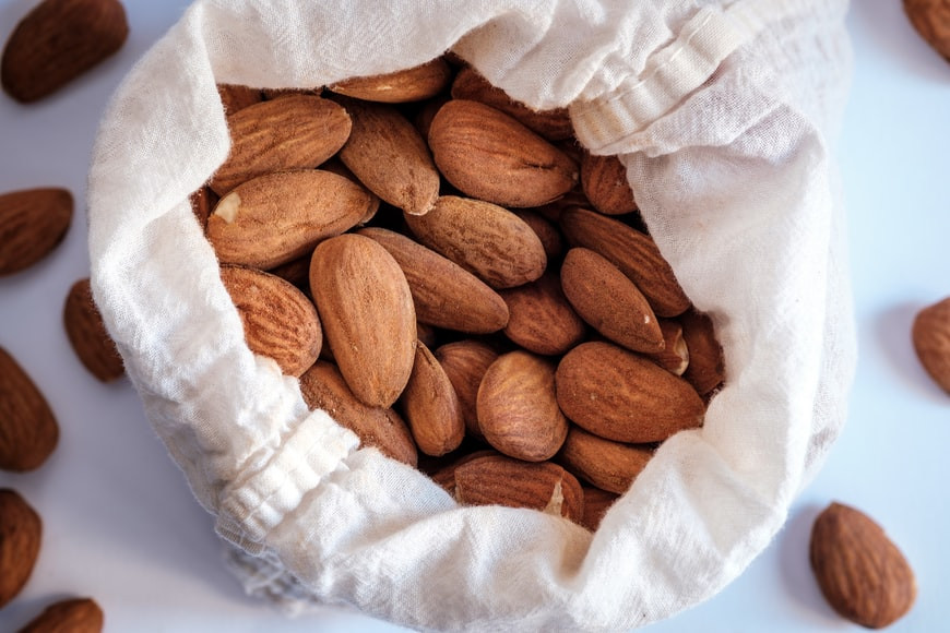 7 Fakta Almond, Camilan Sehat Untuk Anda